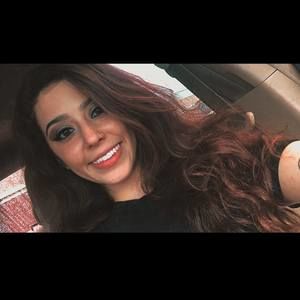 Meet your Posher, Kayla